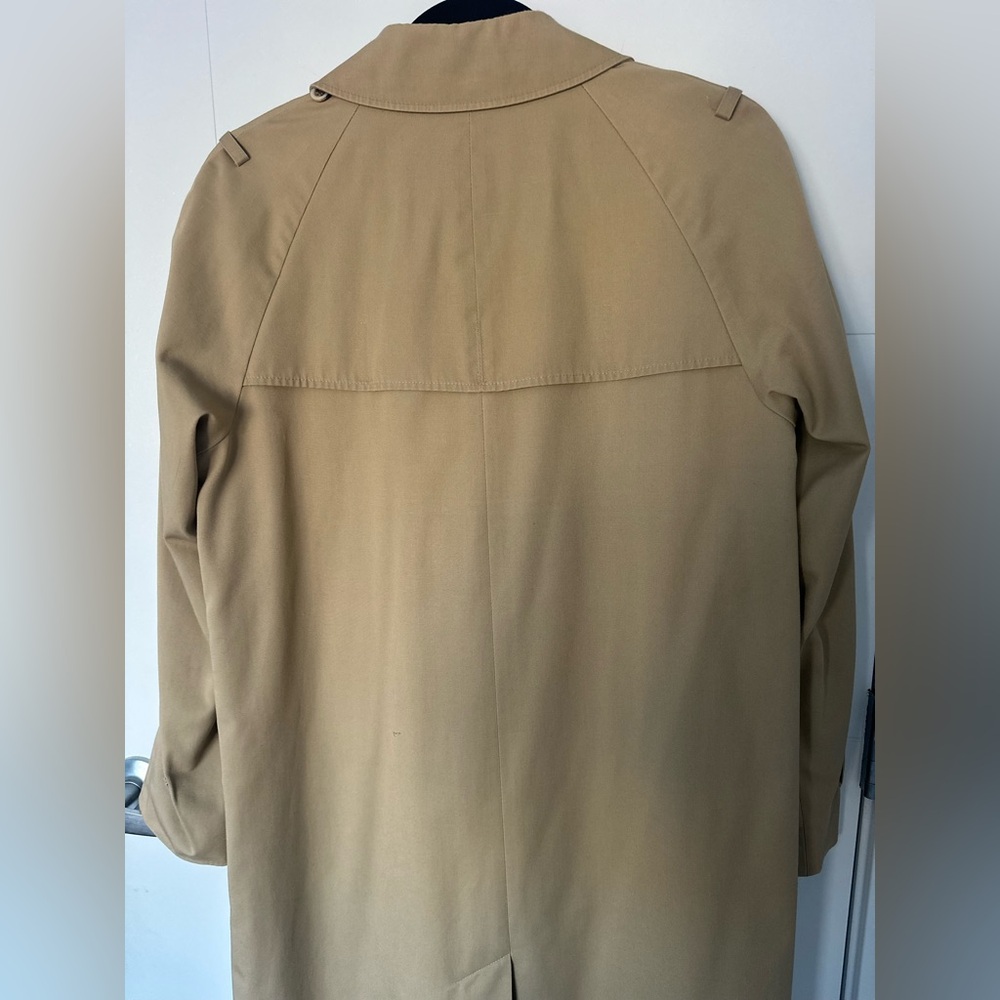 Vintage Aquascutum London Trench Coat | Classic Beige | Checked Lining - Picture 9 of 17